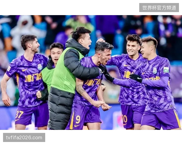 本赛季多队遭遇扣分处罚,导致中下游球队分差极小,保级形势异常复杂 本赛季多队遭遇扣分处罚,导致中下游球队分差极小,保级形势异常复杂
